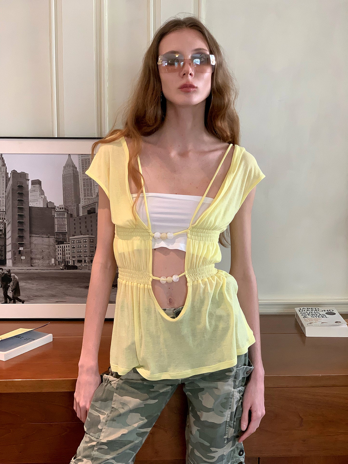 [A00860]Soft Mist Yellow Beaded Short Sleeve Top Twin set