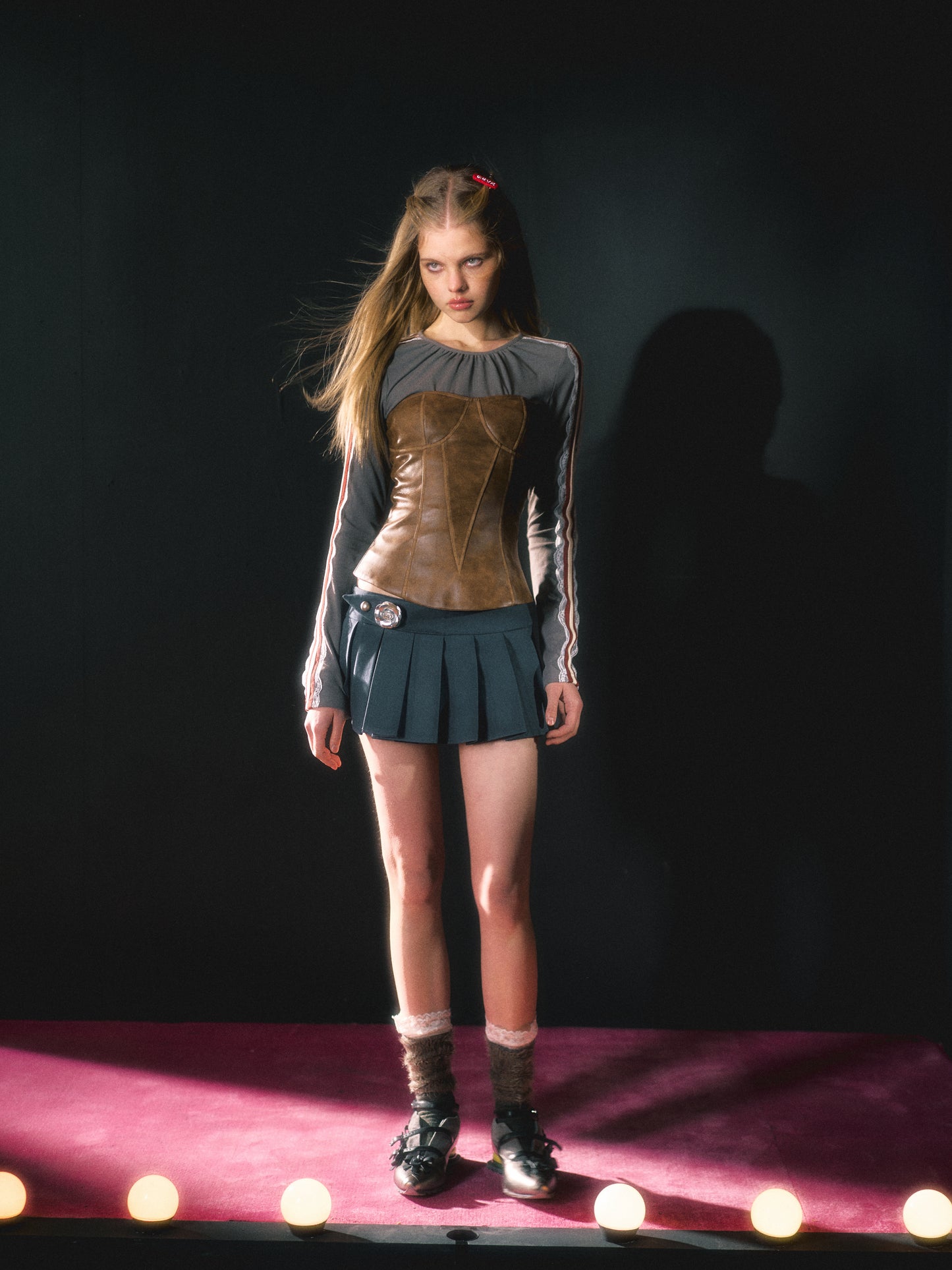 [F0062]Nostalgia wave leather top
