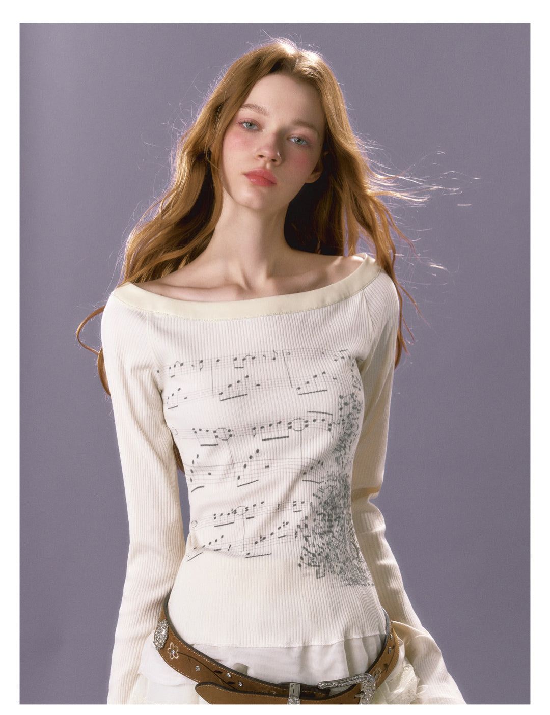 [E0069]Sheet music printed T-shirt