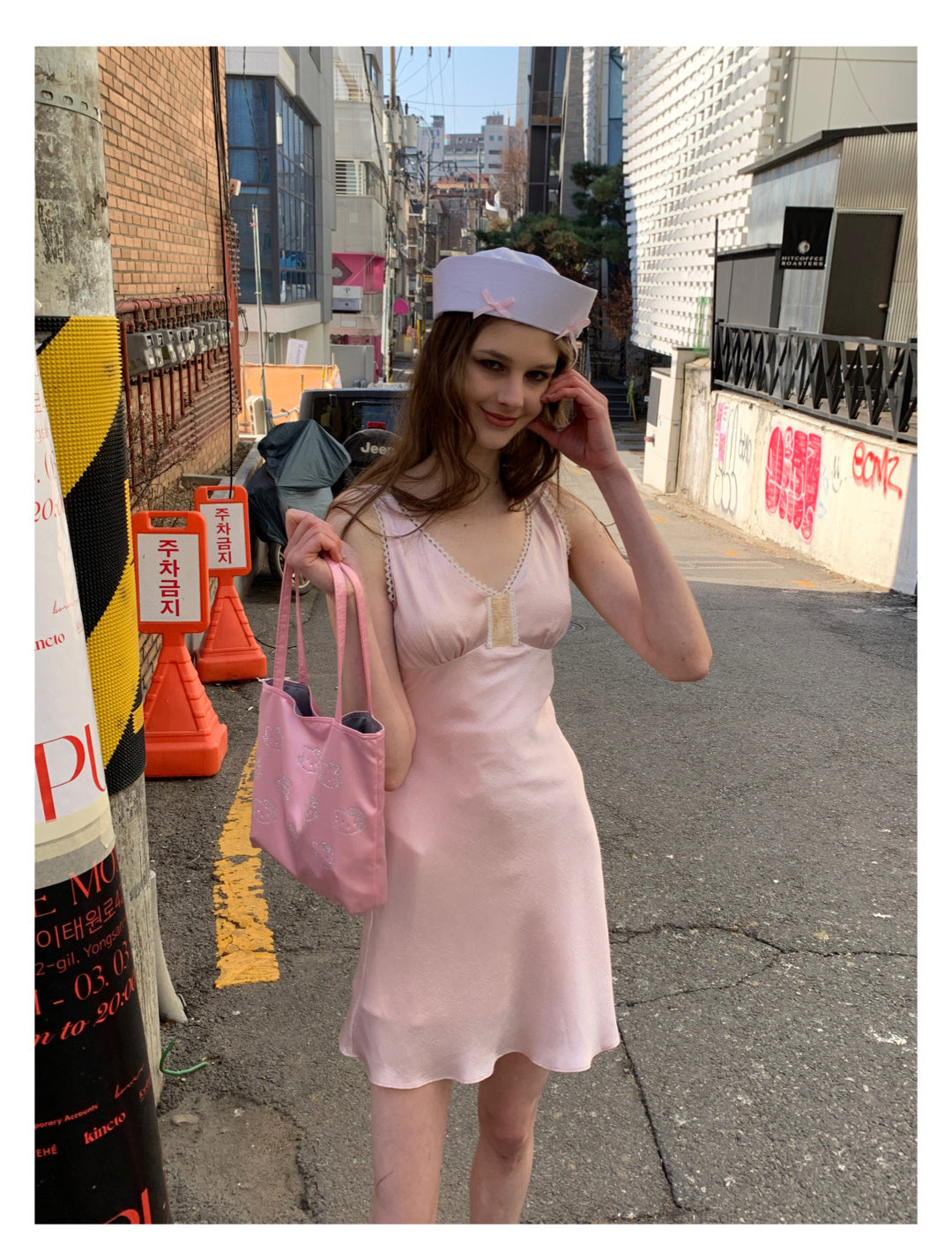 [F0099/100]Cleanfit Satin Skirt with Gloss Texture