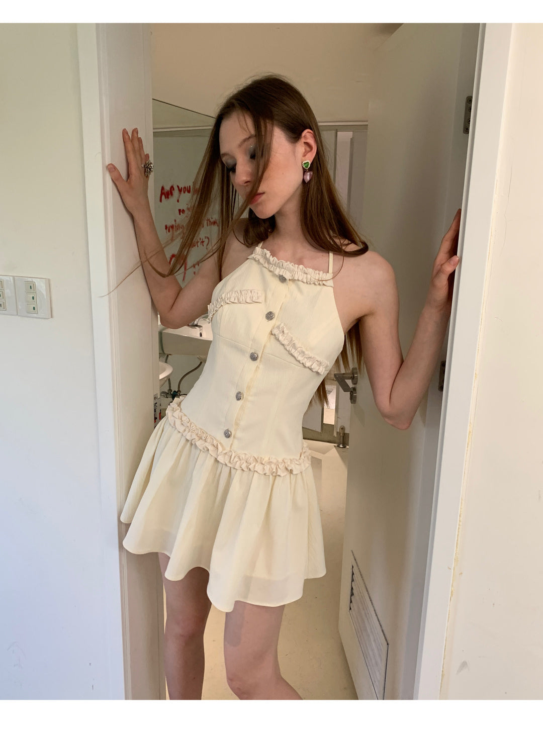 [D0060]Cheesecake Texture Wooden Ear Edge Design Sense Halter Dress