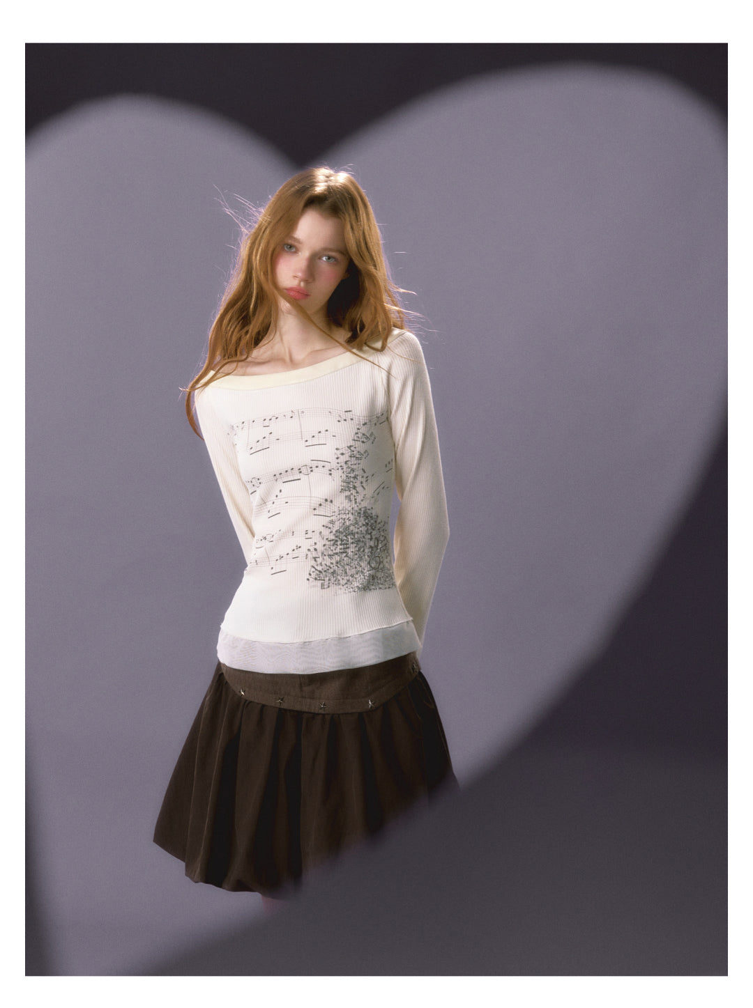[E0069]Sheet music printed T-shirt
