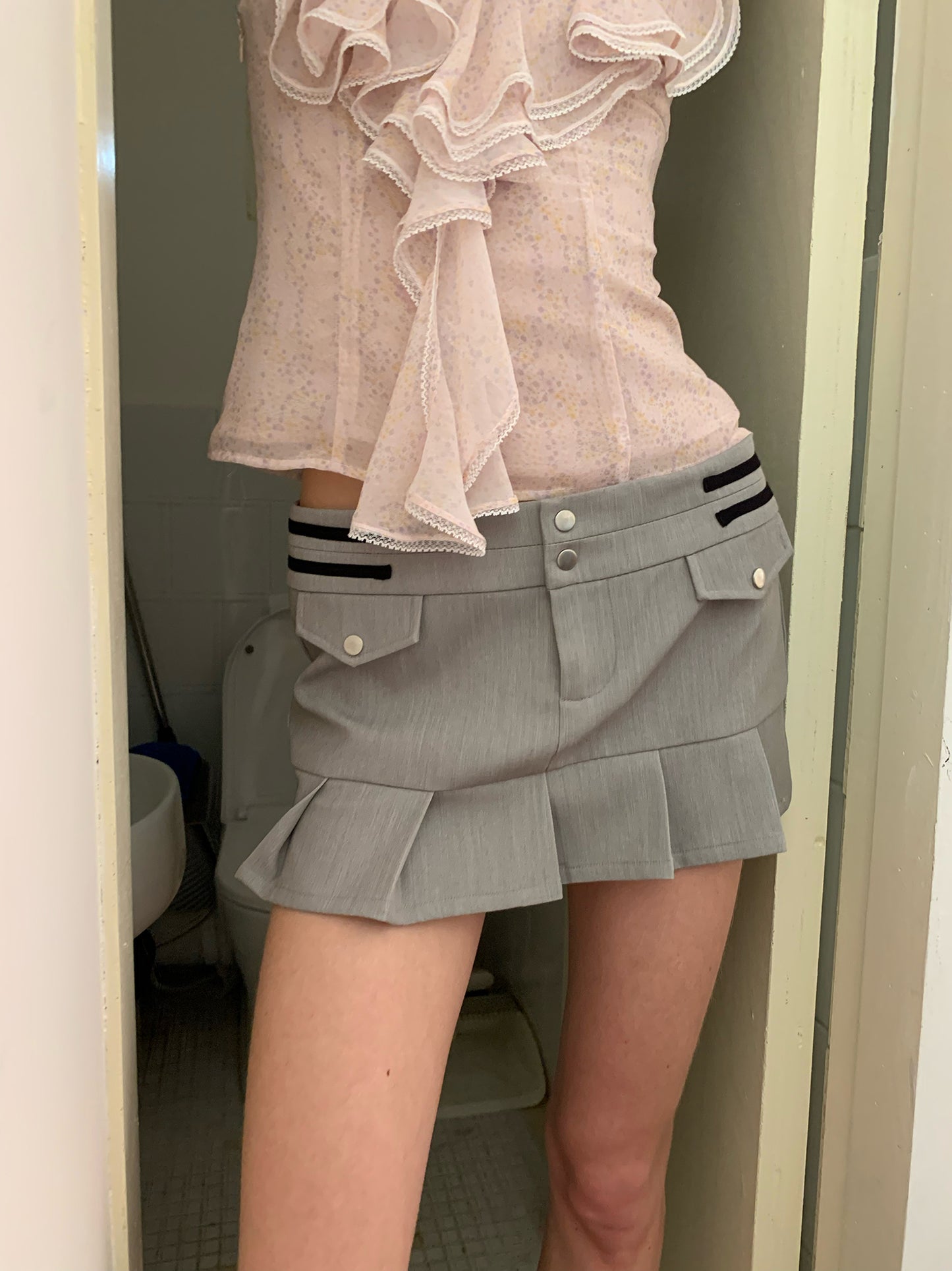 [A00864]Versatile Grey Mini Pleated Skirt